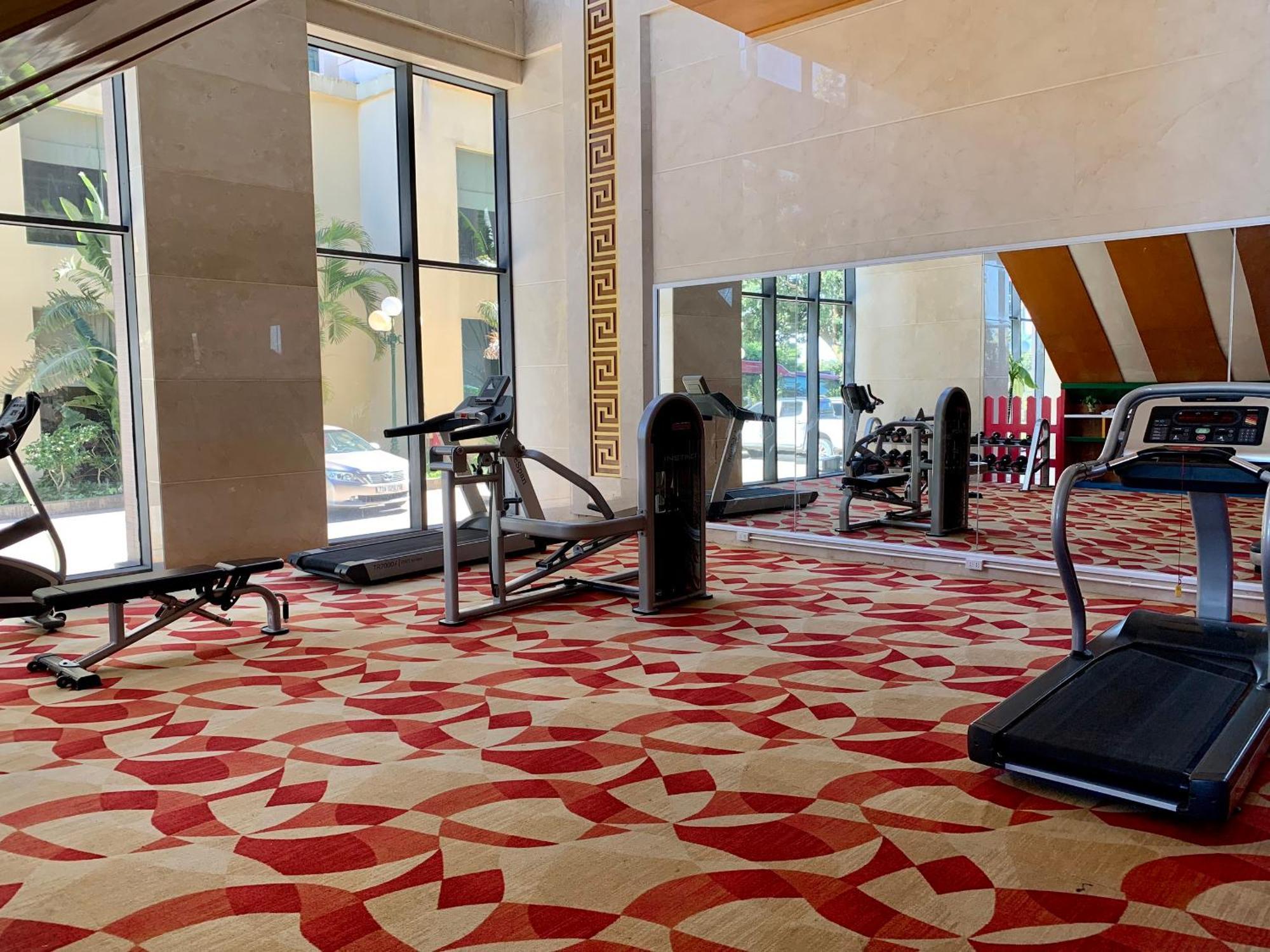 Muong Thanh Luxury Nhat Le Hotel Dong Hoi Exterior foto