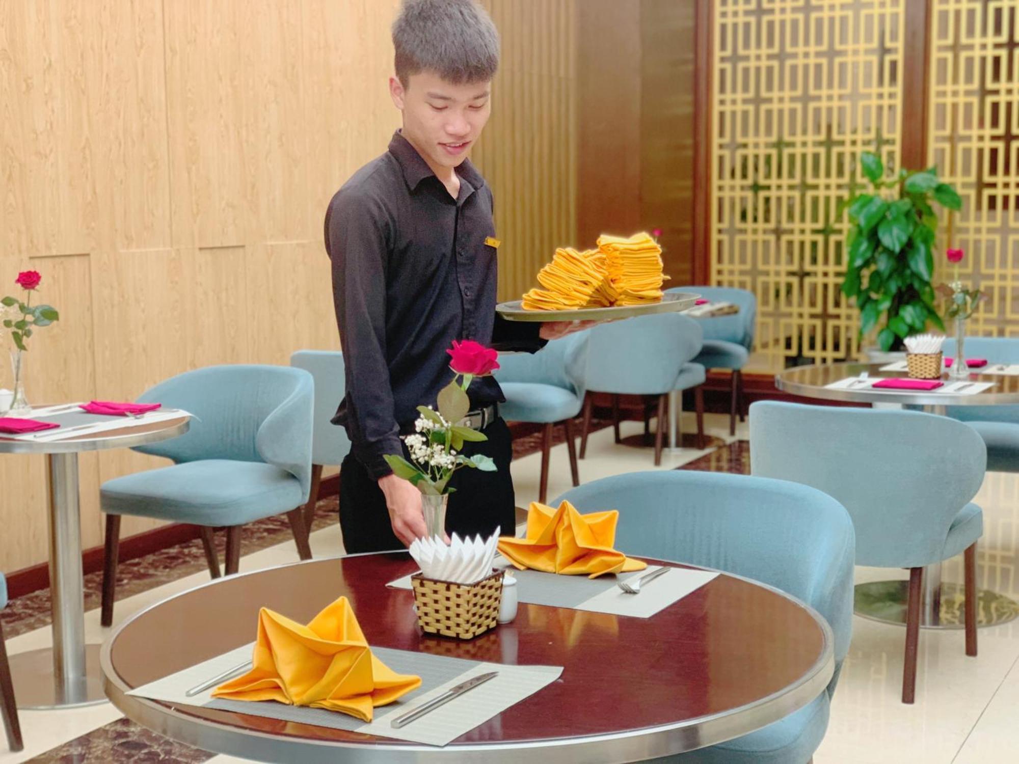 Muong Thanh Luxury Nhat Le Hotel Dong Hoi Exterior foto